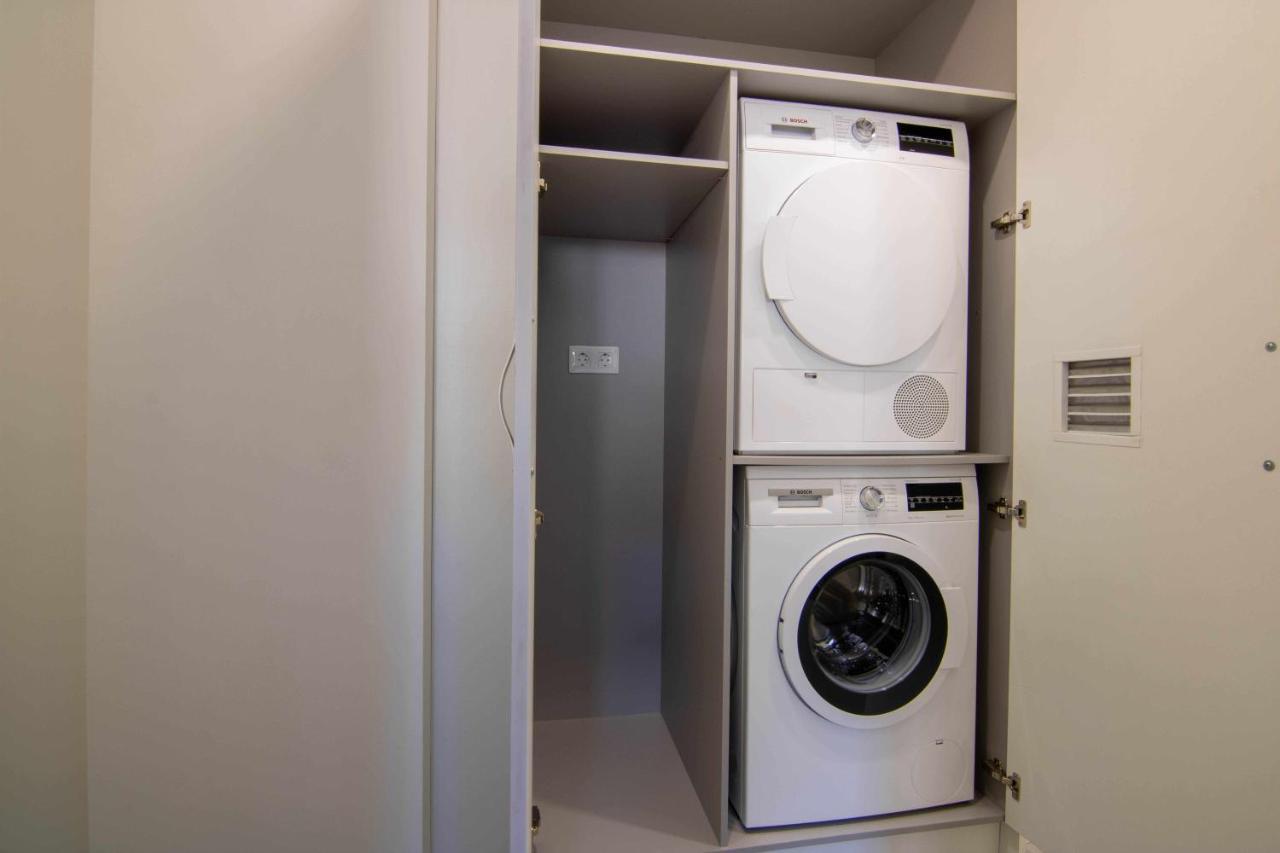 Loft Madrid Apartment เลออน ภายนอก รูปภาพ