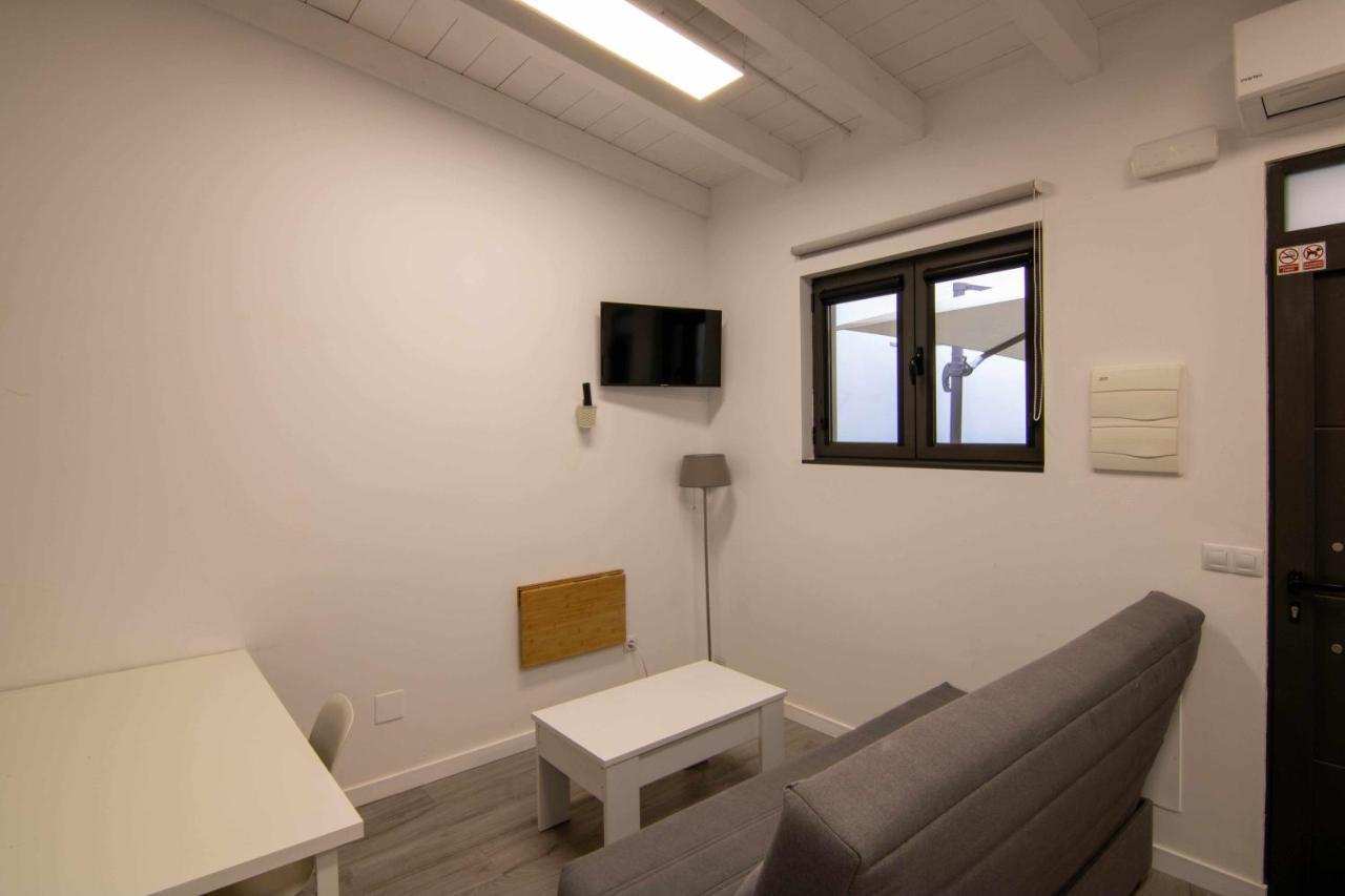 Loft Madrid Apartment เลออน ภายนอก รูปภาพ